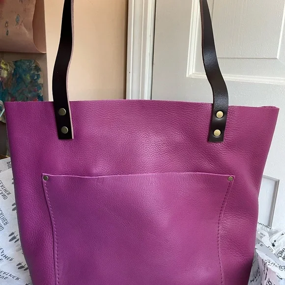 Portland Leather medium Tote Bag in Iris - Picture 2 of 8